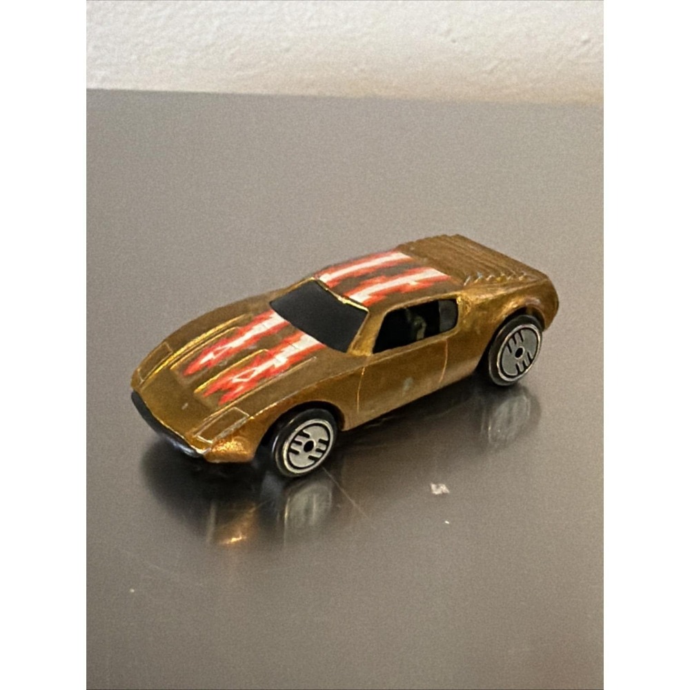 HOT WHEELS 1969 ~ Ultra Hots Gold AMX/2 ~ Vintage ~ Redliner ~ Diecast Car